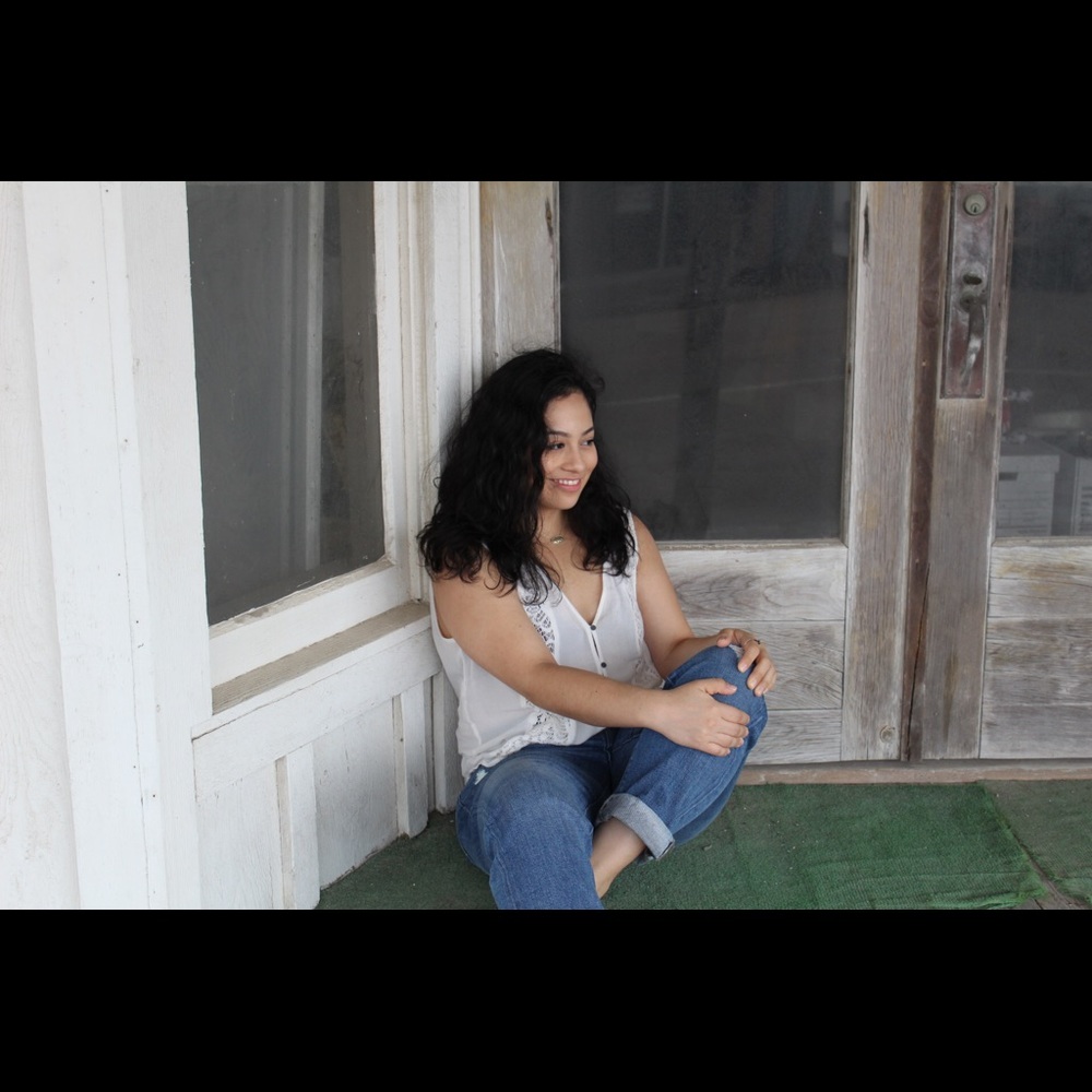 Meet your Posher, Justina